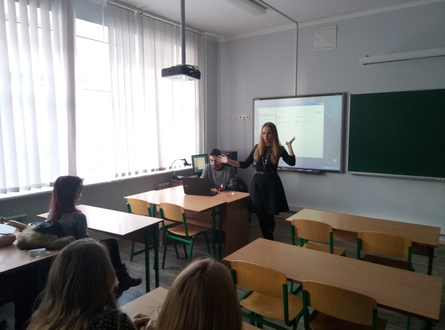 P70220-153745 1500x1112