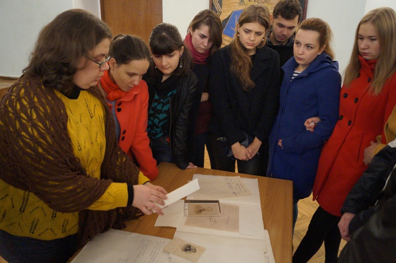 З Матеріалами Б Грінченка