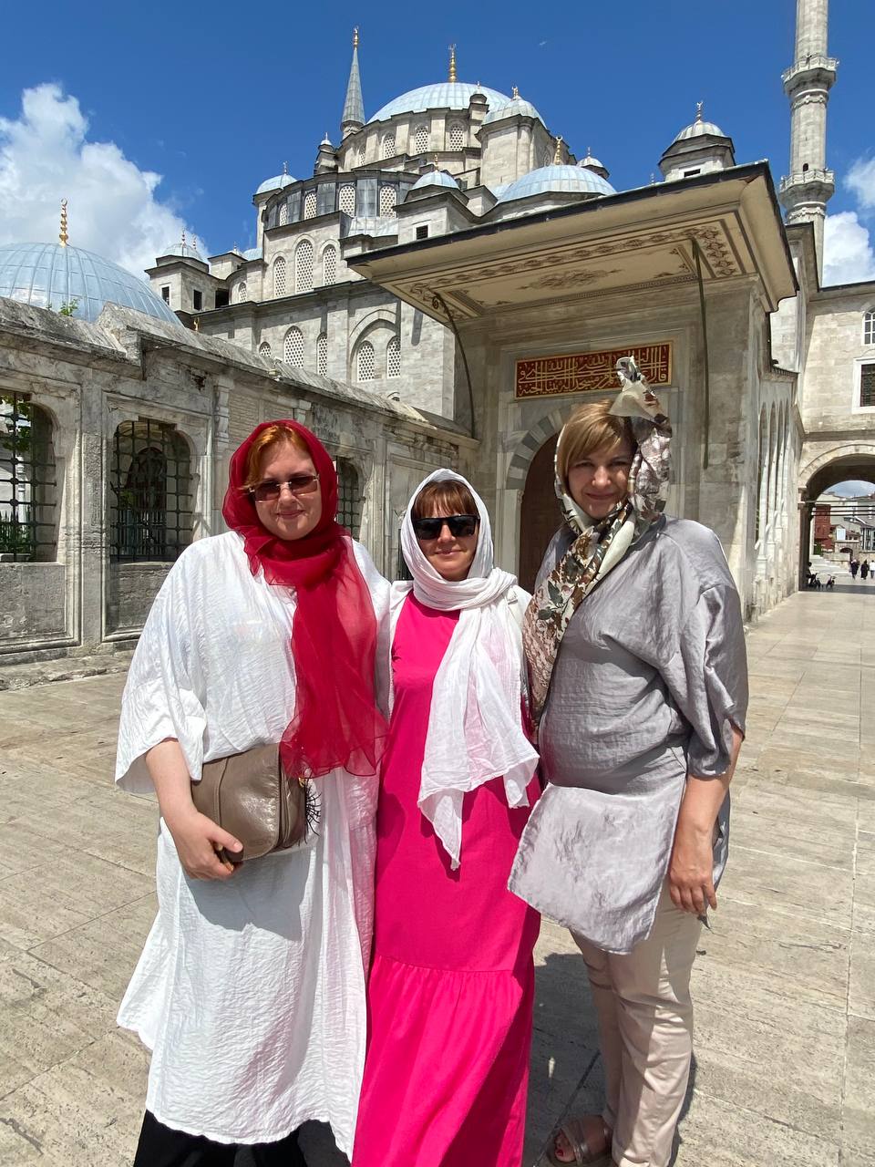 photo 5283272913744678139 y